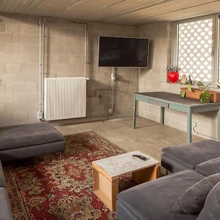 Mari'S: Multifunctional Shelter With Big Garden Βίλα Γάνδη Εξωτερικό φωτογραφία